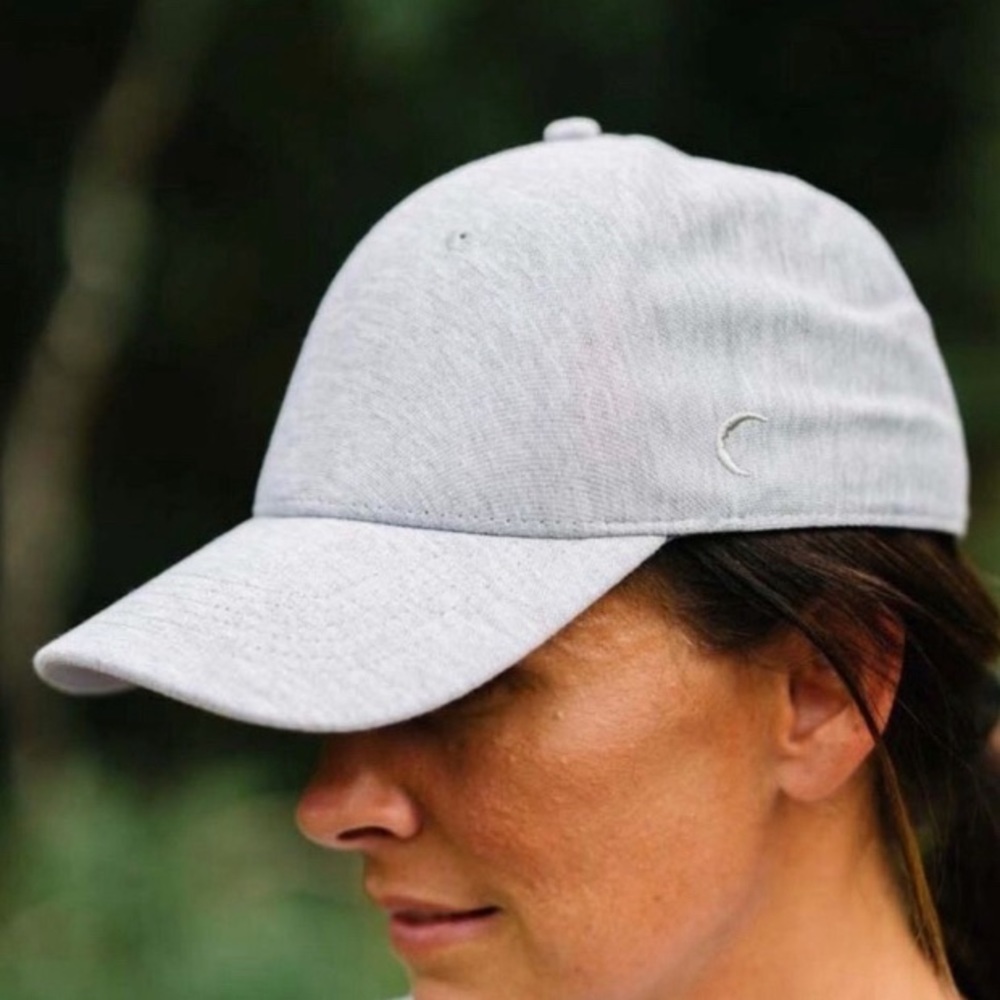 Zyia Ash Texture Hat
